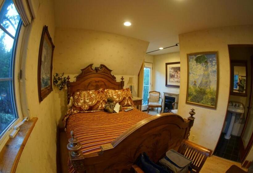 פנסיון Fleur De Lac Europeran Inn