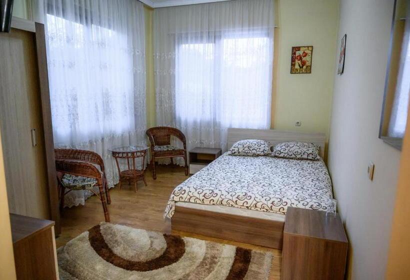 פנסיון Guest House Angelkovi