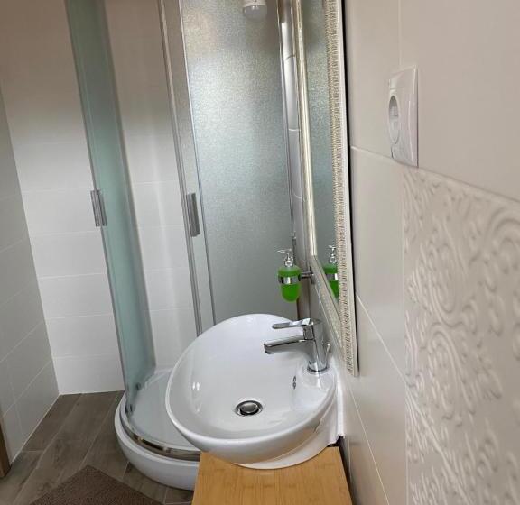 פנסיון Helga Vendégház