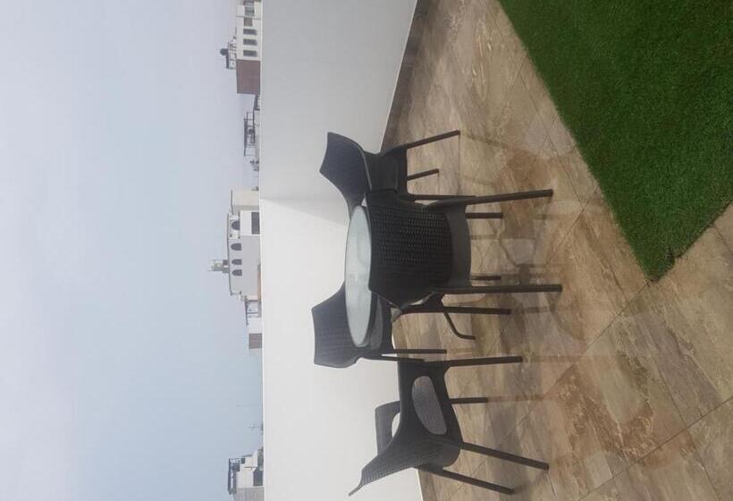 ペンション Hospedaje Wankko