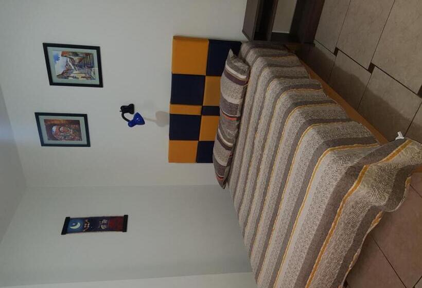 ペンション Hospedaje Wankko