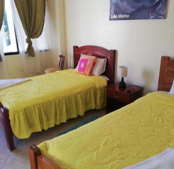 פנסיון Hostal Villamil