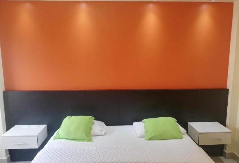 پانسیون Hostal Villamil