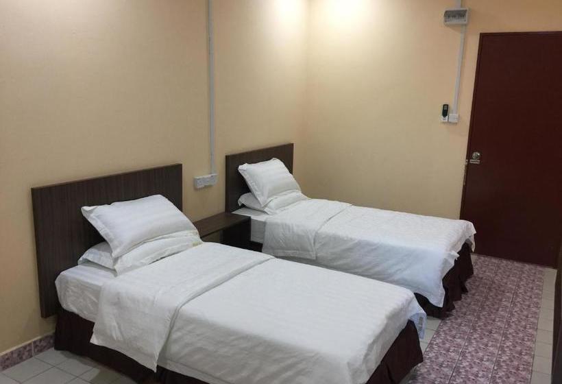 Пансион Indah Inn