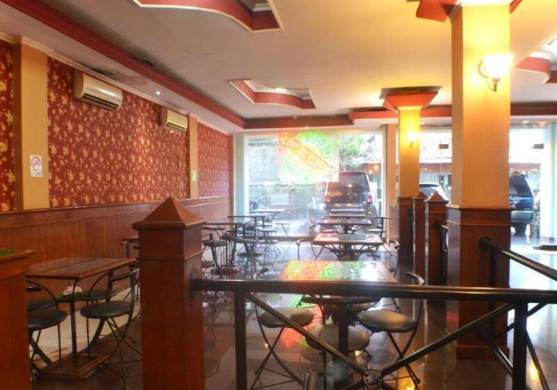 بنسيون Istana Bungur