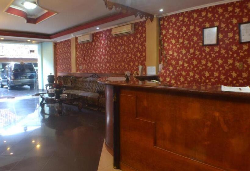 بنسيون Istana Bungur