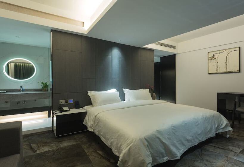 بنسيون Niuguanjia Modern Guest House