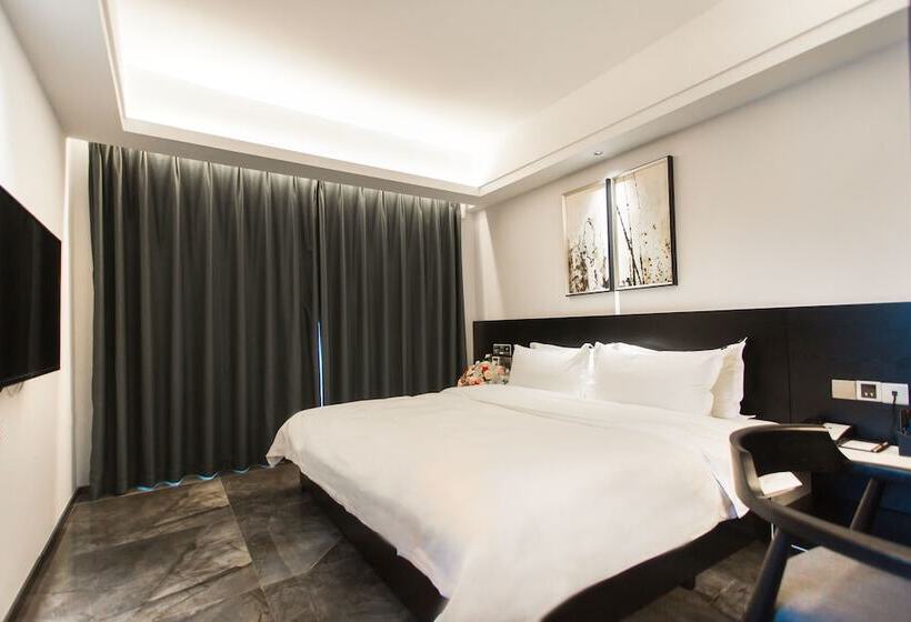 بنسيون Niuguanjia Modern Guest House