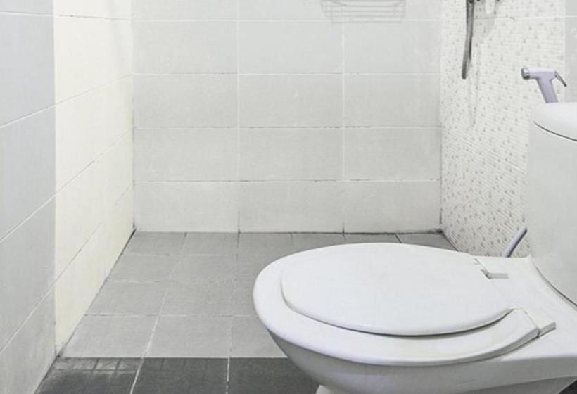 膳宿费 Reddoorz At Siwalankerto Surabaya