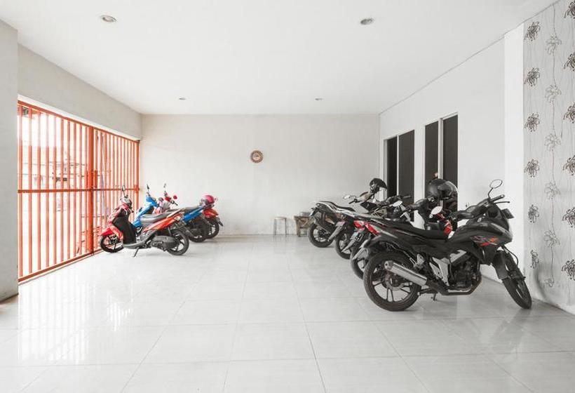 膳宿费 Reddoorz At Siwalankerto Surabaya