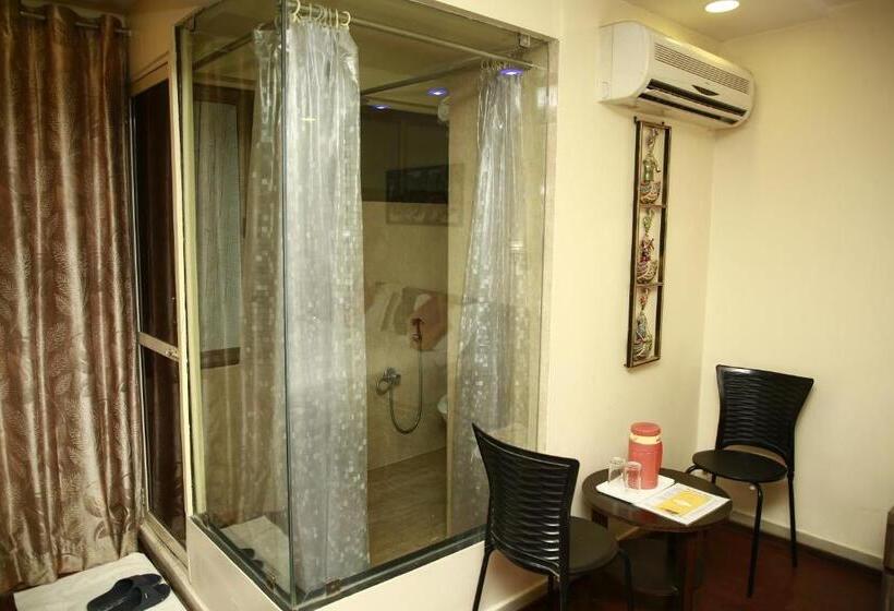 بنسيون Shaleen Elegance Homestay Nakki Lake 400 Meters