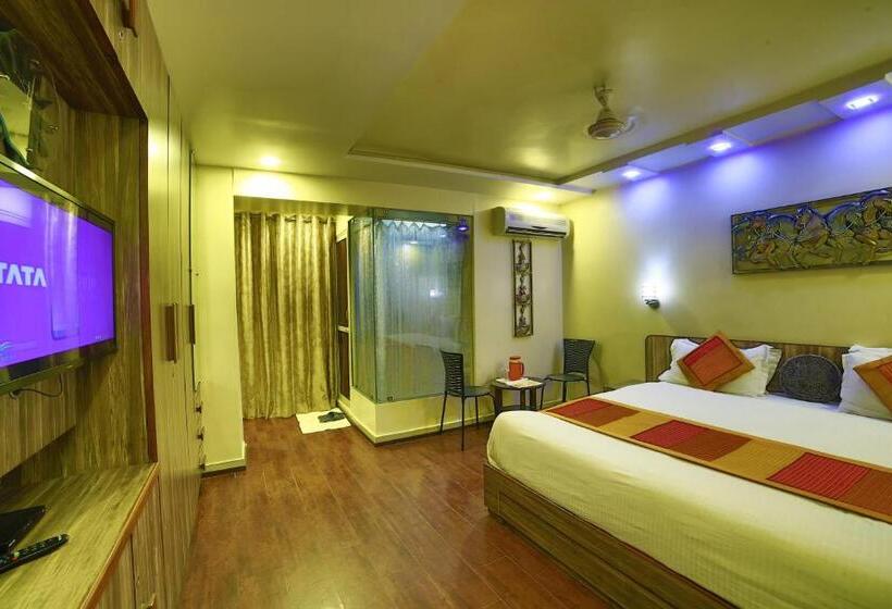 بنسيون Shaleen Elegance Homestay Nakki Lake 400 Meters