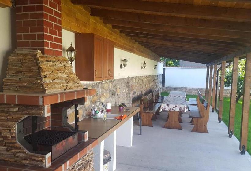 Пансион Sirakovata Kushta