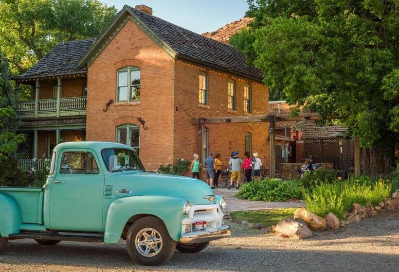 渡假胜地 Moab Springs Ranch