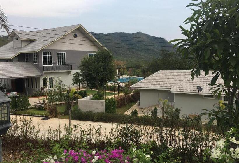 Resort Sangchan Garden At Kaeng Krachan