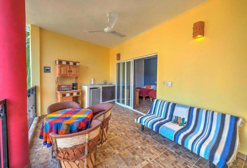 הוסטל La Cruz Inn