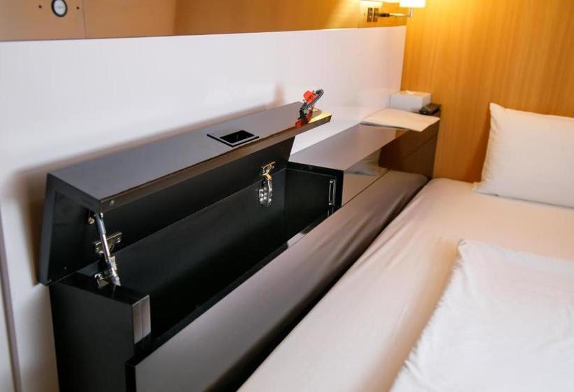 Капсульный Oтель First Cabin Tkp Nagoya Station