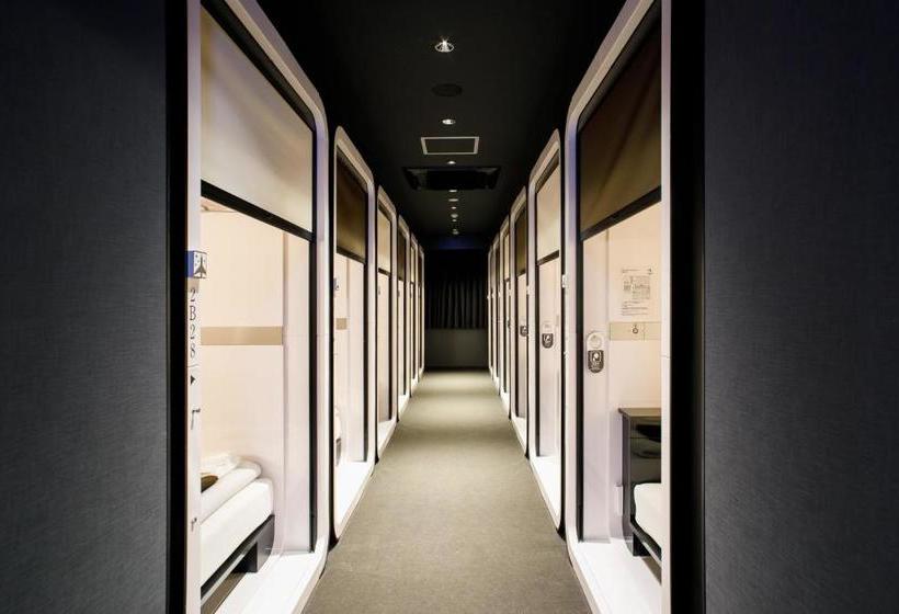 Капсульный Oтель First Cabin Tkp Nagoya Station