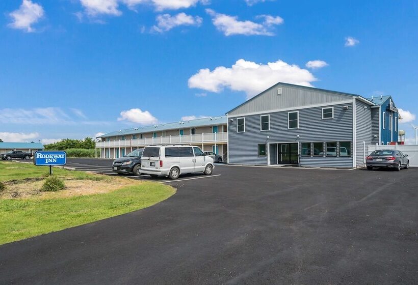汽车旅馆 Rodeway Inn At Somers Cove Marina