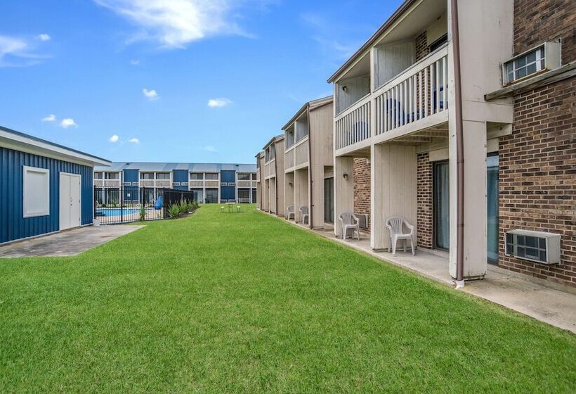 汽车旅馆 Rodeway Inn At Somers Cove Marina