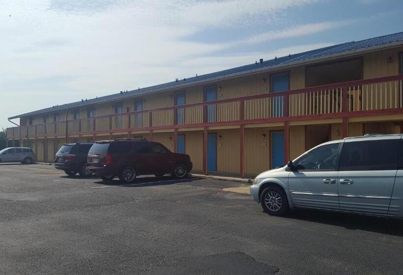 汽车旅馆 Rodeway Inn At Somers Cove Marina