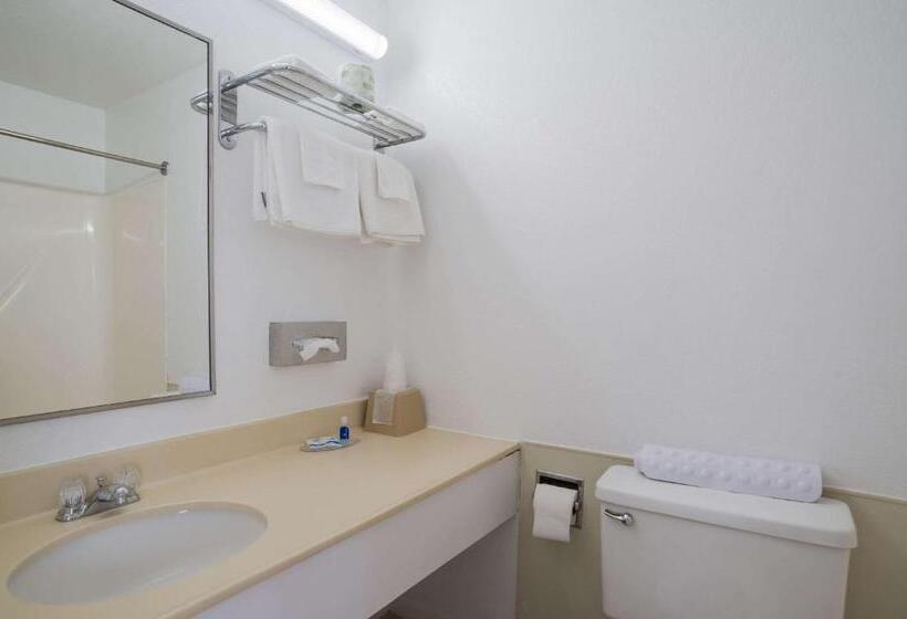 汽车旅馆 Rodeway Inn At Somers Cove Marina