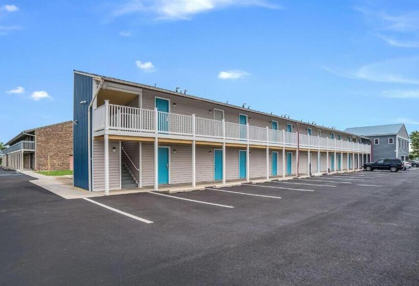 汽车旅馆 Rodeway Inn At Somers Cove Marina