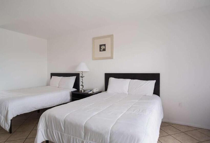 汽车旅馆 Rodeway Inn At Somers Cove Marina