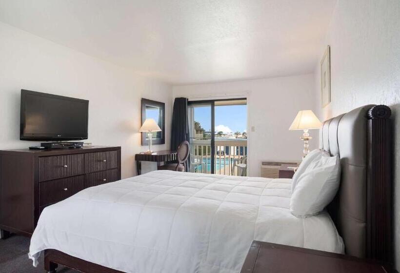 汽车旅馆 Rodeway Inn At Somers Cove Marina