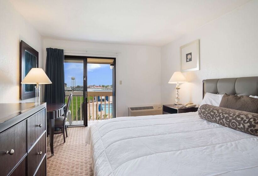 汽车旅馆 Rodeway Inn At Somers Cove Marina