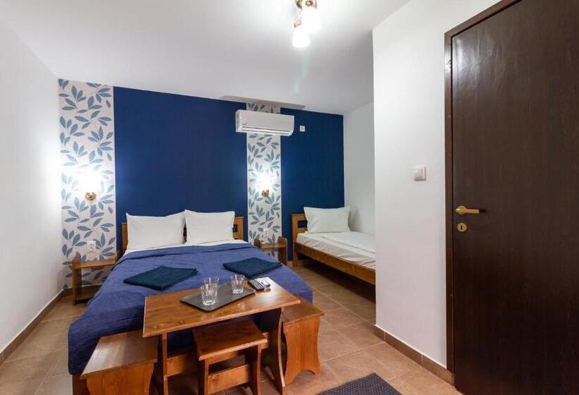 Pensionat Airport Károly Centrál