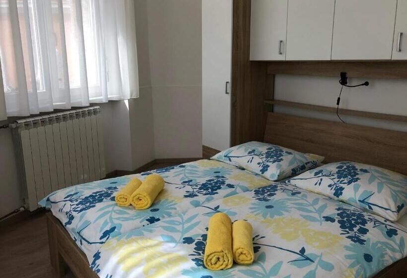 پانسیون Apartments & Rooms Nardin