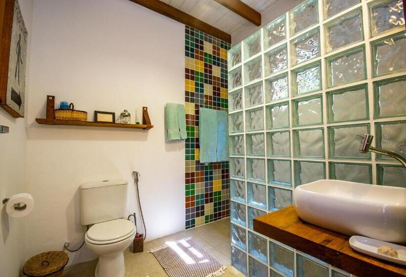 פנסיון Bus Stop Paraty