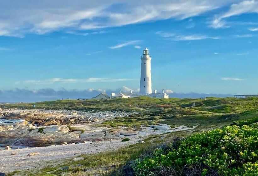 פנסיון Canal Guest House