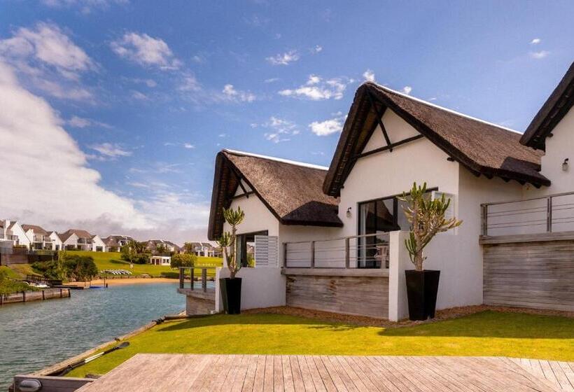 פנסיון Canal Guest House