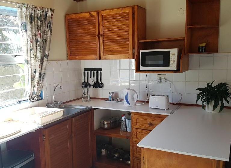 פנסיון Dolphin Coast Guesthouse