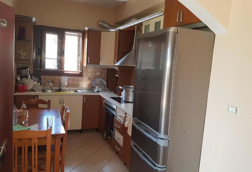 بنسيون Eglent's Tourist House