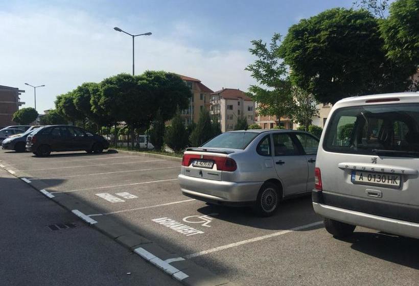 פנסיון Guest House Milevi