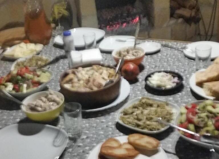 پانسیون Guest House Ucha