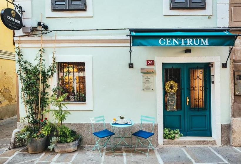 پانسیون Guesthouse Centrum B&b