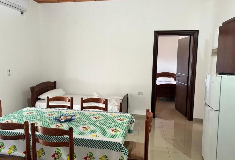 膳宿费 Guesthouse Dollomaja Ksamil