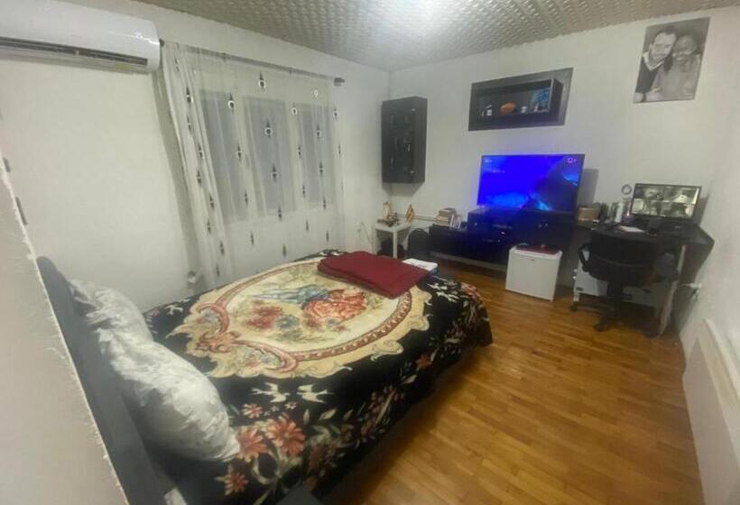 پانسیون Iliovski Inn   Just Like Home