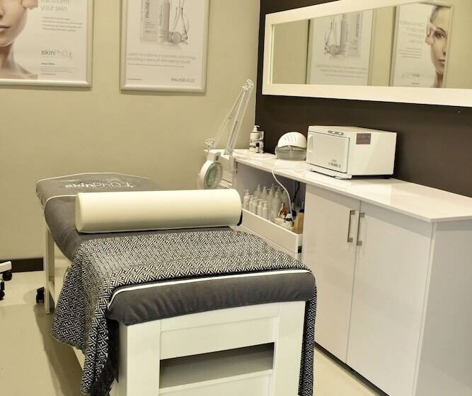 פנסיון Lighthouse Guesthouse & Cafe