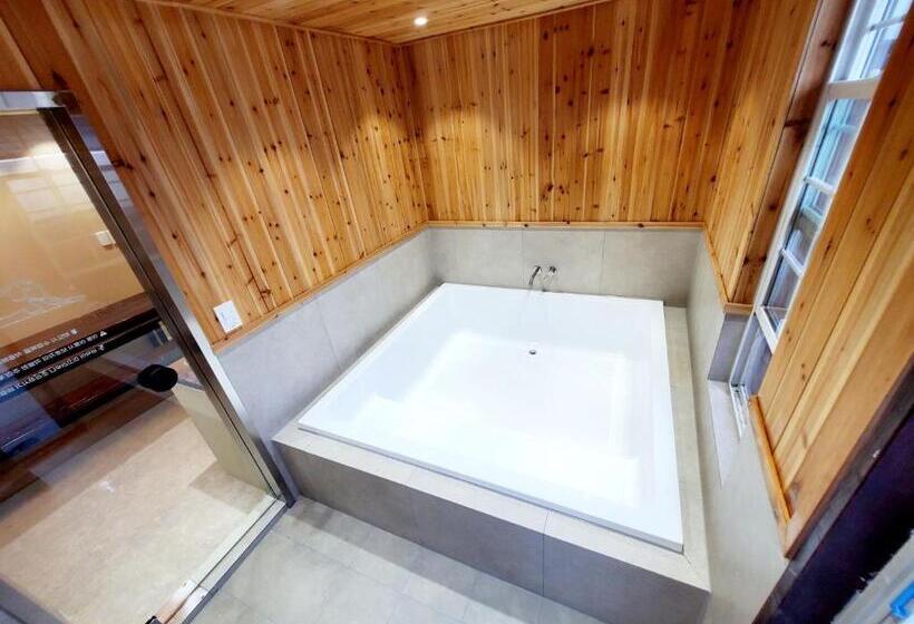 بنسيون Jeonju Hanok Little Prince