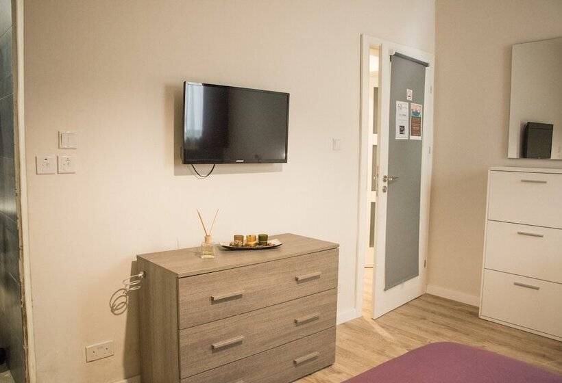 پانسیون Luxury Msida Circle Suites