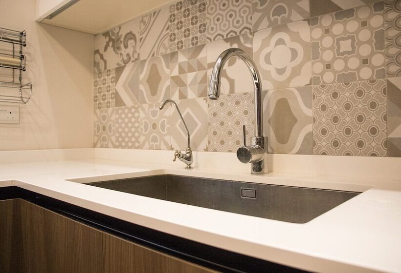 پانسیون Luxury Msida Circle Suites