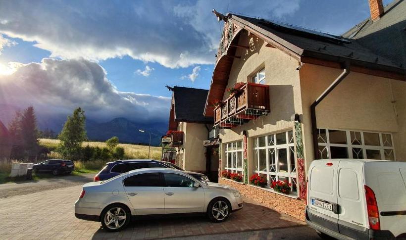 بنسيون Penzión Lomnicky