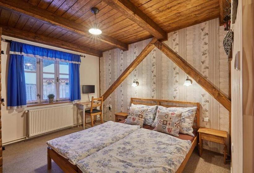 פנסיון Penzion Pod Třešňovkou