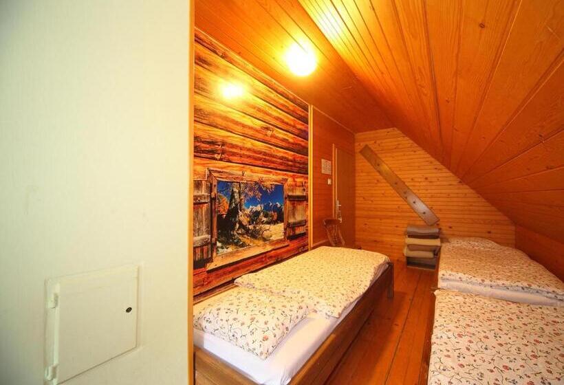 پانسیون Planinska Koča Na Gozdu