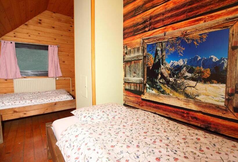 پانسیون Planinska Koča Na Gozdu